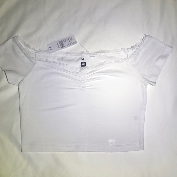 White, Off the shoulder, crop top - Picture 1 of 3